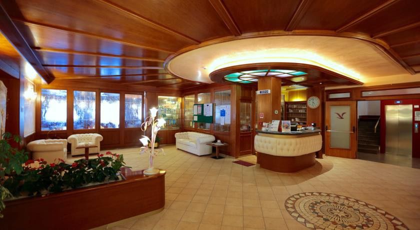 Adler Hotel Wellness & Spa - Andalo Eksteriør billede